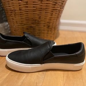 Ugg Women’s Jass Slip-On Sneakers